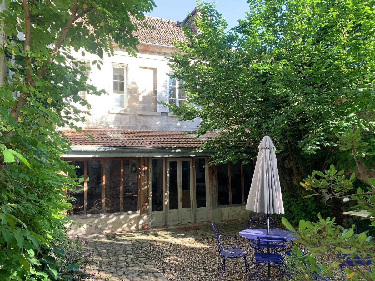 La Petite Maison Crépy-en-Valois Exteriör bild